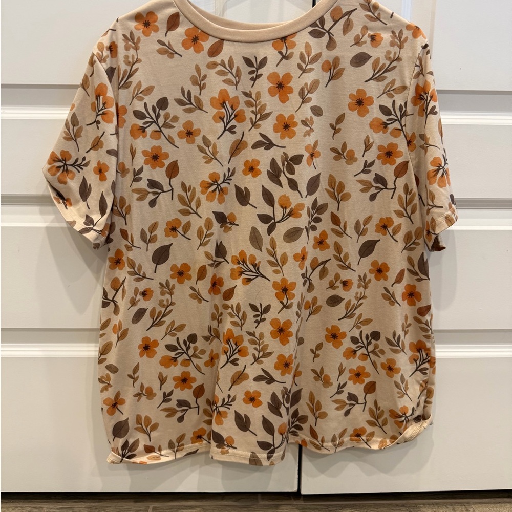 SHEIN Cream and Orange Floral Short Sleeve Top